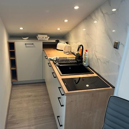 Apartments Lopac Jadranovo Ngoại thất bức ảnh